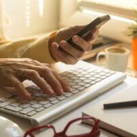 Obtaining the HMRC mobile app