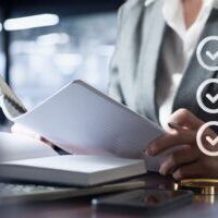 Interactive online tool for tax compliance check